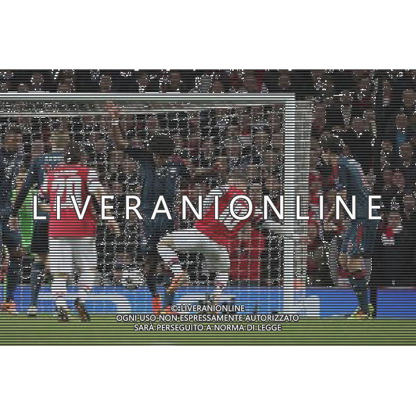19.02.2014, Emirates Stadion, London, ENG, UEFA CL, FC Arsenal vs FC Bayern Muenchen, Achtelfinale, im Bild l-r: im Zweikampf, Aktion, mit DANTE #4 (FC Bayern Muenchen), Jack WILSHERE #10 (FC Arsenal London) // during the UEFA Champions League Round of 16 match between FC Arsenal and FC Bayern Munich at the Emirates Stadion in London, Great Britain on 2014/02/19. EXPA Pictures © 2014, PhotoCredit: EXPA/ Eibner-Pressefoto/ Kolbert *****ATTENTION - OUT of GER***** ©PHOTOSHOT/AGENZIA ALDO LIVERANI SAS - ITALY ONLY - EDITORIAL USE ONLY - ARSENAL Vs BAYERN MONACO CHAMPIONS LEAGUE