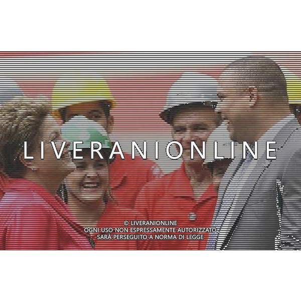 (140221) -- PORTO ALEGRE, Feb. 21, 2014 () -- Brazilian President Dilma Rousseff (L, Front) talks with former football player Ronaldo (R, Front) during the inaugural visit to Beira-Rio Stadium in Porto Alegre, Brazil, on Feb. 20, 2014. (/AGENCIA ESTADO) (ah) (sp) AG ALDO LIVERANI SAS ONLY ITALY