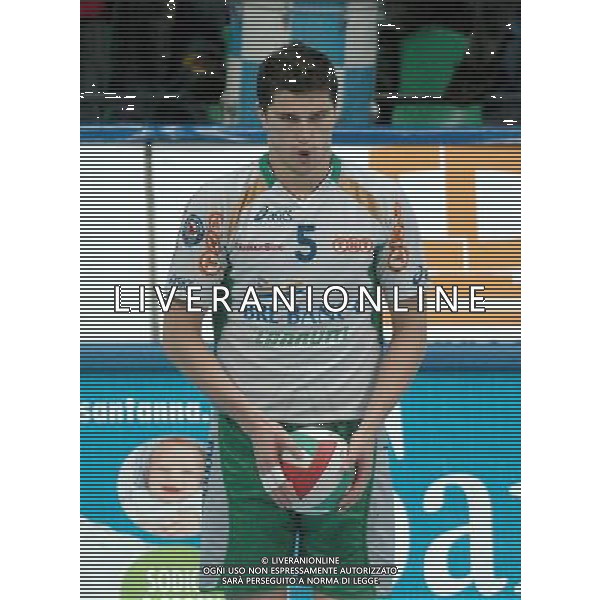 CUNEO 12/11/04 CAMPIONATO DI PALLAVOLO SERIE A1 TIM 2004/05 BREBANCA CUNEO-COPRA PIACENZA NELLA FOTO OMRCEN IGOR PH GIGI ARCAINI/ALDO LIVERANI