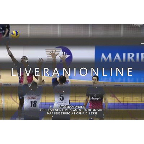 Mory Sidibe - 25.02.2014 - Paris Volley / Tomis Constanta - 1/2Finale CEV Cup Photo : Aurelien Meunier / Icon Sport AG ALDO LIVERANI SAS ONLY ITALY