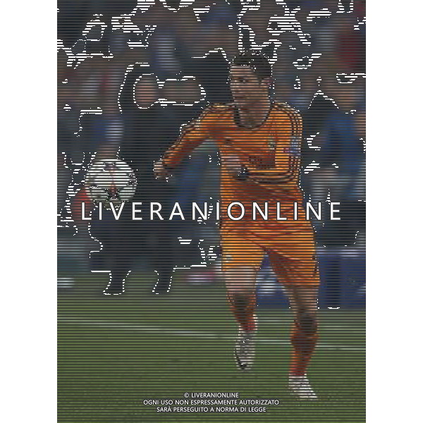 Fu§ball, firo : 26.02.2014 1.BL, 1.Bundesliga,CL, Champions League, Saison 2013/2014,Achtelfinale, FC Schalke 04 - Real Madrid 1:6 Cristiano RONALDO, Real, Einzelaktion $worldrightsEs gelten unsere AGB, einsehbar auf www.firosportphoto.de, copyright by firo sportphoto: Coesfelder Str. 207 D-48249 DŸlmen www.firosportphoto.de mail@firosportphoto.de (V o l k s b a n k B o c h u m - W i t t e n ) BLZ.: 430 601 29 Kt. Nr.: 341 117 100 Tel:Ê +49-2594-9916004 Fax:Ê+49-2594-9916005 AG ALDO LIVERANI SAS ONLY ITALY