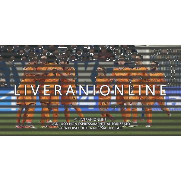 firo Fu§ball,Fussball, 26.02.2014 UEFA Champions League, Achtelfinale, Saison 2013/2014 FC Schalke 04 - Real Madrid (1:6) Madrid, Jubel, Jubeltraube nach dem 1-0 $worldrightsEs gelten unsere AGB, einsehbar auf www.firosportphoto.de copyright by firo sportphoto: Coesfelder Str. 207 D- 48249 DŸlmen www.firosportphoto.de mail@firosportphoto.de (V o l k s b a n k B o c h u m - W i t t e n ) BLZ.: 430 601 29 Kt. Nr.: 341 117 100 Tel: +49-2594 - 9916004 Fax: +49-2594 - 9916005 AG ALDO LIVERANI SAS ONLY ITALY