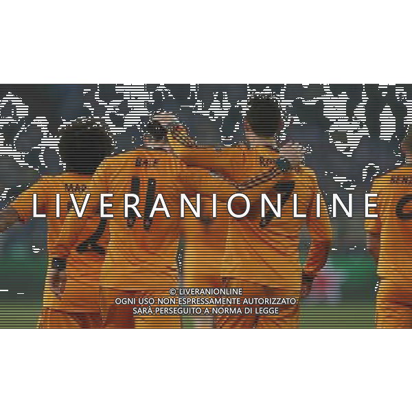 firo Fu§ball,Fussball, 26.02.2014 UEFA Champions League, Achtelfinale, Saison 2013/2014 FC Schalke 04 - Real Madrid (1:6) Madrid, Jubel, Torjubel nach dem Tor zum 5-0, Gareth Bale, Cristiano Ronaldo $worldrightsEs gelten unsere AGB, einsehbar auf www.firosportphoto.de copyright by firo sportphoto: Coesfelder Str. 207 D- 48249 DŸlmen www.firosportphoto.de mail@firosportphoto.de (V o l k s b a n k B o c h u m - W i t t e n ) BLZ.: 430 601 29 Kt. Nr.: 341 117 100 Tel: +49-2594 - 9916004 Fax: +49-2594 - 9916005 AG ALDO LIVERANI SAS ONLY ITALY