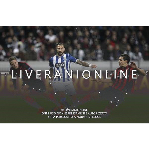 Europa League, Eintracht Frankfurt vs. FC Porto, 27.02.14 Johannes Flum (Frankfurt) und Bastian Oczipka (Frankfurt) gegen Ricardo Quaresma (Porto) AG ALDO LIVERANI SAS ONLY ITALY