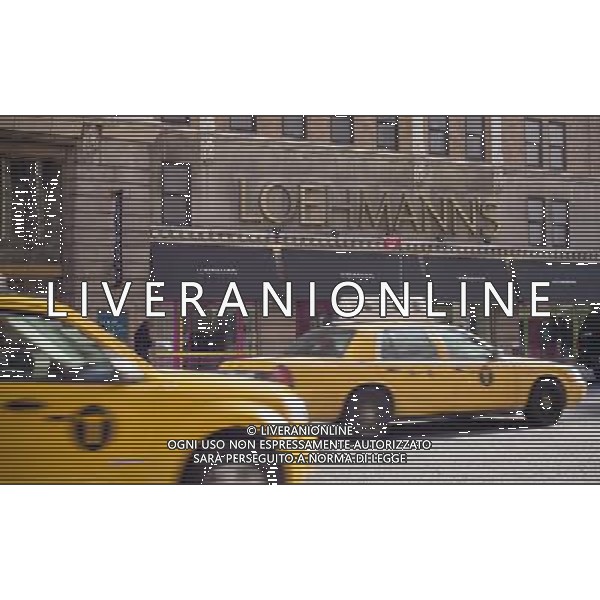 A Loehmann\'s department store in the Chelsea neighborhood of New York on Wednesday, January 8, 2014.The women\'s clothing retailer is reported to have filed for bankruptcy protection for the third time. The off-price merchandiser is facing the same problems that besieged its defunct rivals, Sym\'s, Filene\'s and Daffy\'s, the production of goods has been streamlined by computerization resulting in less excess inventory that manufacturers must unload. ©PHOTOSHOT/AGENZIA ALDO LIVERANI SAS - ITALY ONLY - EDITORIAL USE ONLY