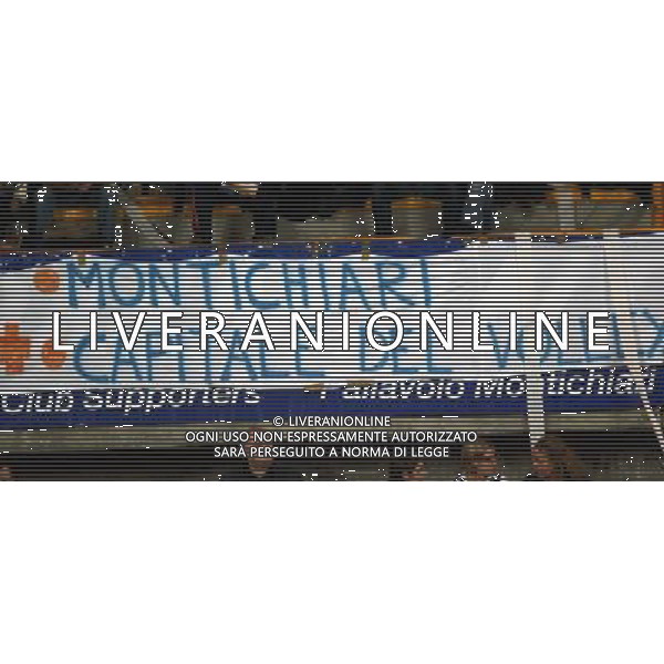 14/11/04 PARADISO MONTICHIARI-LUBE MACERATA NELLA FOTO: STRISCIONE MONTICHIARI FOTO BARATTINI ALEXANDRO/AG. ALDO LIVERANI