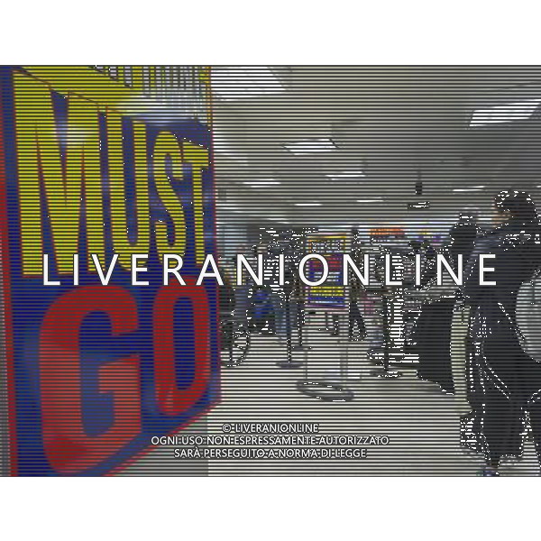 Shoppers partake in the big discounts at the Loehmann\'s department store in the Chelsea neighborhood of New York on Saturday, February 1, 2014.The women\'s clothing retailer which filed for bankruptcy protection for the third time has been finally given approval by the court to liquidate and have its going out of business sale.. The off-price merchandiser faced the same problems that besieged its defunct rivals, Sym\'s, Filene\'s and Daffy\'s, the production of goods has been streamlined by computerization resulting in less excess inventory that manufacturers must unload. ©PHOTOSHOT/AGENZIA ALDO LIVERANI SAS - ITALY ONLY - EDITORIAL USE ONLY
