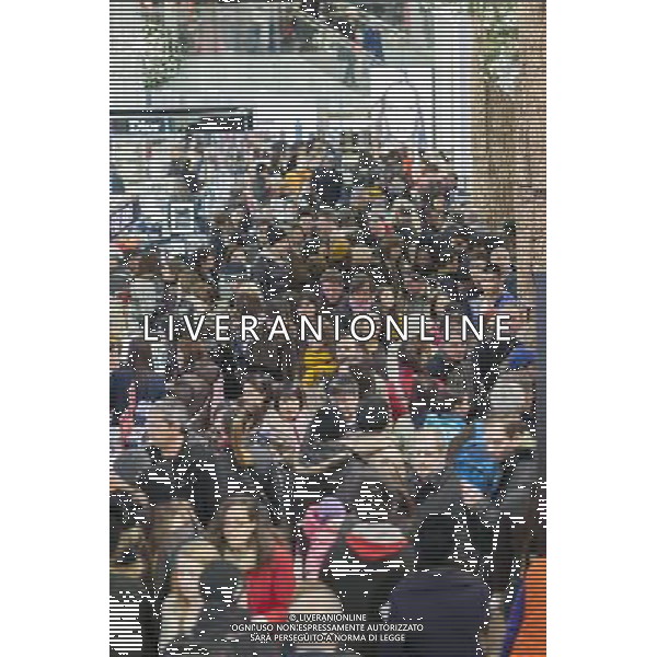 Shoppers in the Macy\'s Herald Square flagship store in New York looking for bargains on Black Friday, the day after Thanksgiving, Friday, November 29, 2013. Macy\'s Inc. reported an eleven percent increase in its profits for the final quarter but missed analysts expectations none-the-less. Inclement weather in January keeping shoppers home and closing stores is cited as the predominant reason. ©PHOTOSHOT/AGENZIA ALDO LIVERANI SAS - ITALY ONLY - EDITORIAL USE ONLY