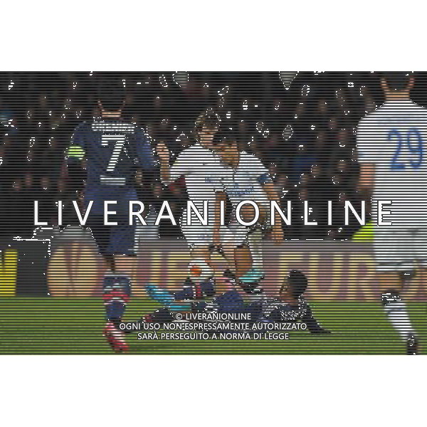 Leo Matos / Alexandre Lacazette - 27.02.2014 - Lyon / Tchernomorets Odessa - Ligue Europa 2013/2014 Photo : Jean Paul Thomas / Icon Sport *** Local Caption *** AG ALDO LIVERANI SAS ONLY ITALY *** Local Caption *** AG ALDO LIVERANI SAS ONLY ITALY