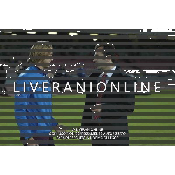 napoli 12/10/2002 italia - jugoslavia nella foto ambrosini e savicevic agenzia aldo liverani