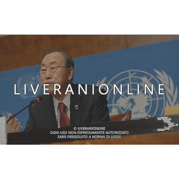 (140303) -- GENEVA, March 3, 2014 () -- United Nations Secretary-General Ban Ki-moon attends a press conference on Syria crisis in Geneva, Switzerland, Mar. 3, 2014. Ban Ki-moon reemphasized on Monday here the importance of ending the almost 3-year-old Syria crisis through peaceful solution and of bringing parties back to negotiating table. (/Wang Siwei) AG ALDO LIVERANI SAS ONLY ITALY