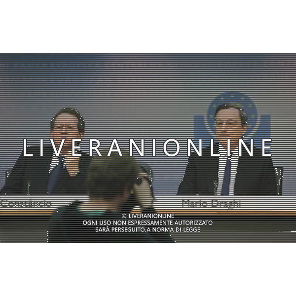 (140306) -- FRANKFURT, March 6, 2014 () -- European Central Bank (ECB) President Mario Draghi (R) attends a press conference in Frankfurt, Germany, March 6, 2014. ECB on Thursday decided to keep interest rates unchanged at 0.25 percent during a regular rate-setting meeting. (/Luo Huanhuan) AG ALDO LIVERANI SAS ONLY ITALY