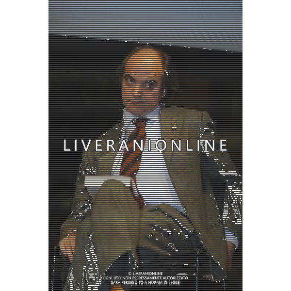 MILANO 17/11/2004 SPAZIO KRIZIA VIA MANIN, 21 PRESENTAZIONE DEL LIBRO DI SIBILLA DELLA GHERARDESCA: -LA MIA TOSCANA- NELLA FOTO DAVIDE PAOLINI GASTRONOMO E GIORNALISTA FOTO MARIO ROMANO/AG ALDO LIVERANI