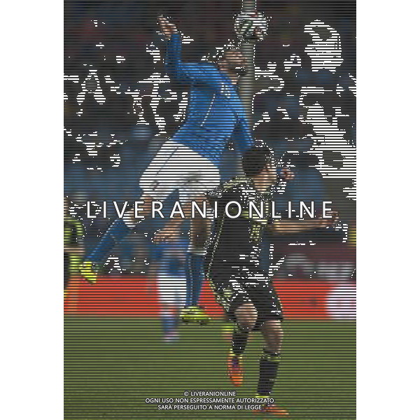 (140306) -- MADRID, March 6, 2014 () -- Andrea Barzagli(L) of Italy vies the ball during an international friendly football match between Italy and Spain at Madrid, Spain on March 5, 2014. Italy lost 0-1.(/Xie Haining) AG ALDO LIVERANI SAS ONLY ITALY