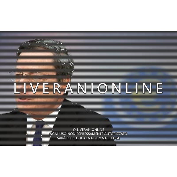 (140306) -- FRANKFURT, March 6, 2014 () -- European Central Bank (ECB) President Mario Draghi speaks at a press conference in Frankfurt, Germany, March 6, 2014. ECB on Thursday decided to keep interest rates unchanged at 0.25 percent during a regular rate-setting meeting. (/Luo Huanhuan) ©photohsot/AGENZIA ALDO LIVERANI SAS - ITALY ONLY - Il Presidente della Banca centrale europea (BCE) Mario Draghi parla in una conferenza stampa a Francoforte, in Germania, 6 MARZO 2014.
