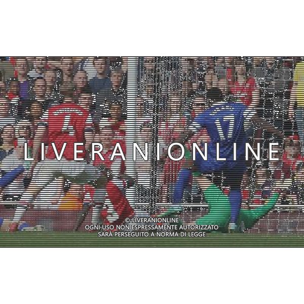 Everton\'s Romelu Lukaku scores Photo by Kieran Galvin/CameraSport Football - FA Challenge Cup Quarter-Final - Arsenal v Everton - Saturday 8th March 2014 - Emirates Stadium - London © CameraSport - 43 Linden Ave. Countesthorpe. Leicester. England. LE8 5PG - Tel: +44 (0) 116 277 4147 - admin@camerasport.com - www.camerasport.com AG ALDO LIVERANI SAS ONLY ITALY