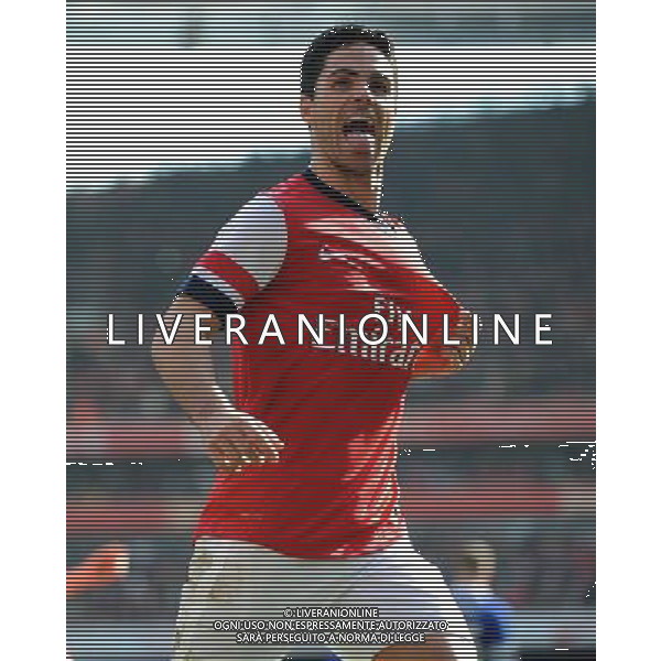 MIKEL ARTETA SCORES PENALTY ARSENAL FC V EVERTON FC ARSENAL FC V EVERTON FC, THE BUDWEISER FA CUP QUARTER FINAL EMIRATES STADIUM, LONDON, ENGLAND 08 March 2014 GAT79231 THE BUDWEISER FA CUP QUARTER FINALS WARNING! This Photograph May Only Be Used For Newspaper And/Or Magazine Editorial Purposes. May Not Be Used For Publications Involving 1 player, 1 Club Or 1 Competition Without Written Authorisation From Football DataCo Ltd. For Any Queries, Please Contact Football DataCo Ltd on +44 (0) 207 864 9121 AG ALDO LIVERANI SAS ONLY ITALY