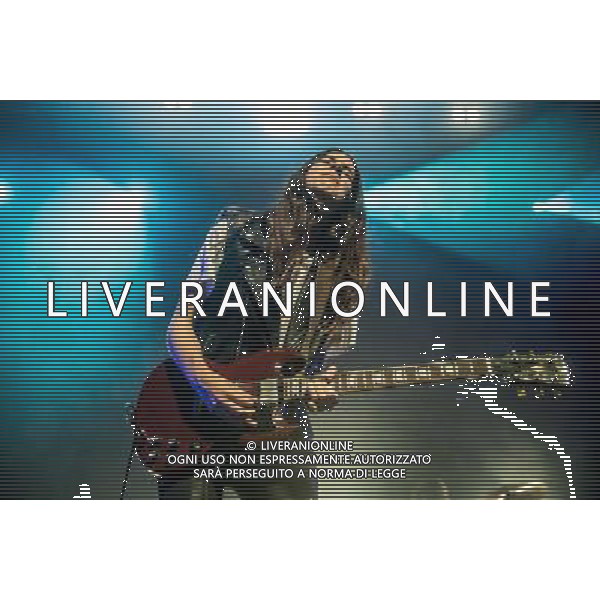 Haim perform at Brighton Dome on 7 March 2014. Danielle Haim pictured. AG ALDO LIVERANI SAS ONLY ITALY