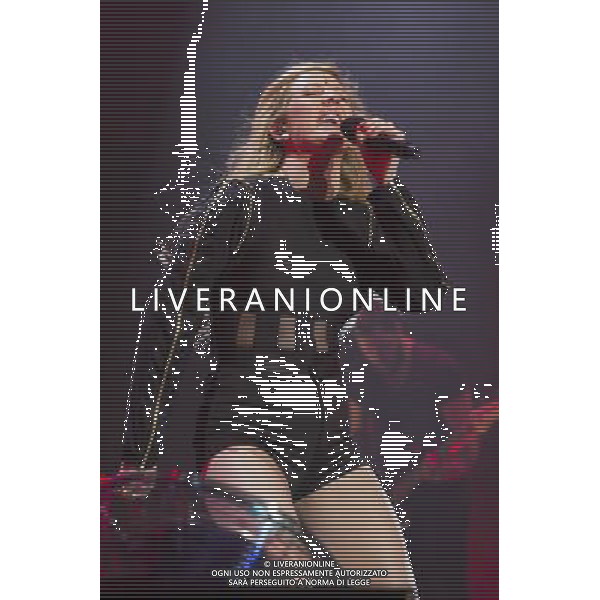 Ellie Goulding performs live in concert at Liverpool Echo Arena, Liverpool, England, 8th March 2014. ©PHOTOHSOT/AGENZIA ALDO LIVERANI SAS - ITALY ONLY - EDITORIAL USE ONLY