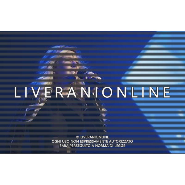 Ellie Goulding performing at Liverpool Echo Arena, England on 8th March 2014. ©PHOTOSHOT/AGENZIA ALDO LIVERANI SAS - ITALY ONLY - EDITORIAL USE ONLY