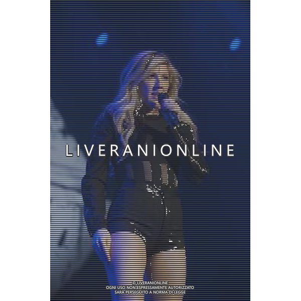 Ellie Goulding performing at Liverpool Echo Arena, England on 8th March 2014. ©PHOTOSHOT/AGENZIA ALDO LIVERANI SAS - ITALY ONLY - EDITORIAL USE ONLY