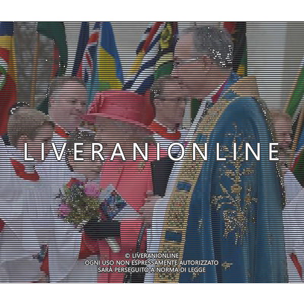 Queen Elizabeth II leaving the annual Commonwealth Observance in Westminster Abbey, London. 10th March 2014. AG ALDO LIVERANI SAS ONLY ITALY