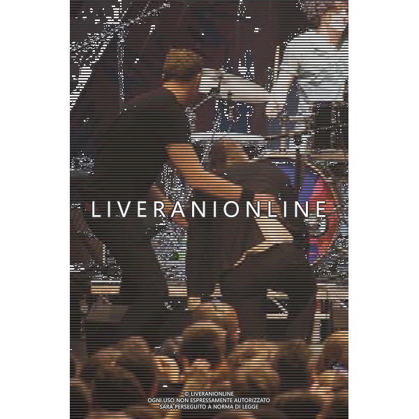 Babyshambles plays The Roundhouse on 10/03/2014 at The Roundhouse, London. Pete Doherty is pulled out of the audience following his stage dive. Sequence 8 of 10 Persons pictured: Pete Doherty, Peter Doherty, Adam Falkner . Picture by Julie Edwards AG ALDO LIVERANI SAS ONLY ITALY 