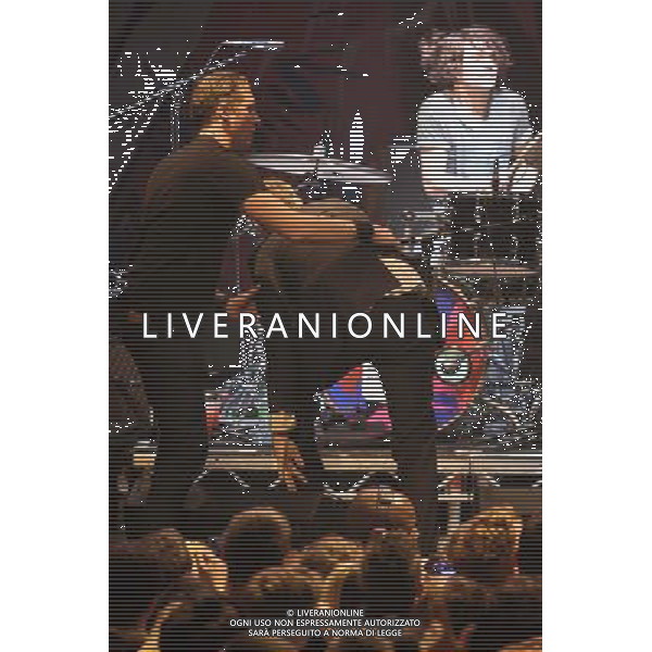 Babyshambles plays The Roundhouse on 10/03/2014 at The Roundhouse, London. Pete Doherty is pulled out of the audience following his stage dive. Sequence 10 of 10 Persons pictured: Pete Doherty, Peter Doherty, Adam Falkner . Picture by Julie Edwards AG ALDO LIVERANI SAS ONLY ITALY 