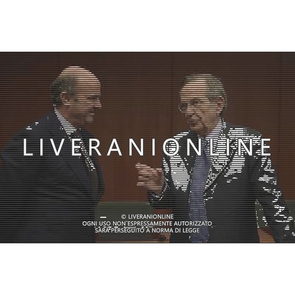 (140310) -- BRUSSELS, March 10, 2014 () -- Spanish Minister of Economy Luis de Guindos (L) and Italian Minister of Economy and Finance Pier Carlo Padoan (R) chat prior to a Eurogroup Finance Ministers meeting at EU headquarters in Brussels, capital of Belgium, March 10, 2014. (/Ye Pingfan) AG ALDO LIVERANI SAS ONLY ITALY