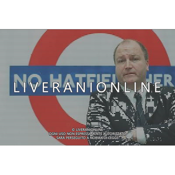  BOB CROW Assistant General Secretary Rail, Maritime and Transport Union At a press conference in London to announce the result of a ballot for industrial action by London Underground staff. ASLEF and RMT, the unions representing Tube workers, will take strike action on the 29th March over safety concerns on the Underground. COMPULSORY CREDIT: UPPA/Photoshot Photo UGL 018136/A-25a 09.03.2001 ©PHOTOSHOT/AGENZIA ALDO LIVERANI SAS - ITALY ONLY - EDITORIAL USE ONLY
