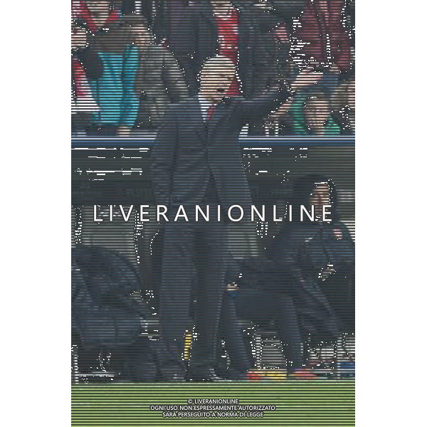 Chef-Trainer Arsene Wenger (FC Arsenal London) lautstark an der Seitenlinie, gestikulierend, wuetend, sauer, geladen, during the UEFA Champions League Round of 16, 2nd Leg match between FC Bayern Munich and Arsenal FC at the Allianz Arena in Muenchen, Germany on 2014/03/11. EXPA Pictures © 2014, PhotoCredit: EXPA/ Eibner-Pressefoto/ Kolbert *****ATTENTION - OUT of GER***** ©photoshot/AGENZIA ALDO LIVERANI SAS - ITALY ONLY - Bayern Monaco vs Arsenal UEFA Champions League Ottavi di 16 all\'Allianz Arena di Monaco di Baviera, in Germania 11 marzo 2014