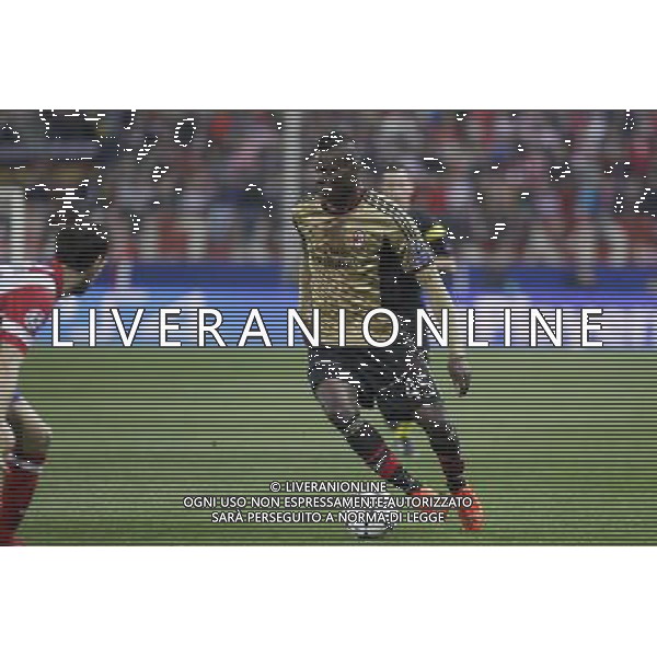 11.03.2014, Estadio Vicente Calderon, Madrid, ESP, UEFA CL, Atletico Madrid vs AC Milan, Achtelfinale, Rueckspiel, im Bild MilanÇs Balotelli // MilanÇs Balotelli during the UEFA Champions League Round of 16, 2nd Leg match between Club Atletico de Madrid and AC Milan at the Estadio Vicente Calderon in Madrid, Spain on 2014/03/12. EXPA Pictures © 2014, PhotoCredit: EXPA/ Alterphotos/ Victor Blanco *****ATTENTION - OUT of ESP, SUI***** ©PHOTOSHOT/AGENZIA ALDO LIVERANI SAS - ITALY ONLY - EDITORIAL USE ONLY ©PHOTOSHOT/AGENZIA ALDO LIVERANI SAS - ITALY ONLY - EDITORIAL USE ONLY