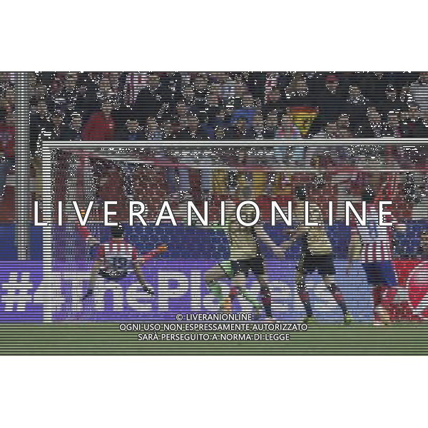 11.03.2014, Estadio Vicente Calderon, Madrid, ESP, UEFA CL, Atletico Madrid vs AC Milan, Achtelfinale, Rueckspiel, im Bild Atletico de MadridÇs Diego Costa scores, goal // Atletico de MadridÇs Diego Costa scores, goal during the UEFA Champions League Round of 16, 2nd Leg match between Club Atletico de Madrid and AC Milan at the Estadio Vicente Calderon in Madrid, Spain on 2014/03/12. EXPA Pictures © 2014, PhotoCredit: EXPA/ Alterphotos/ Victor Blanco *****ATTENTION - OUT of ESP, SUI***** ©PHOTOSHOT/AGENZIA ALDO LIVERANI SAS - ITALY ONLY - EDITORIAL USE ONLY ©PHOTOSHOT/AGENZIA ALDO LIVERANI SAS - ITALY ONLY - EDITORIAL USE ONLY