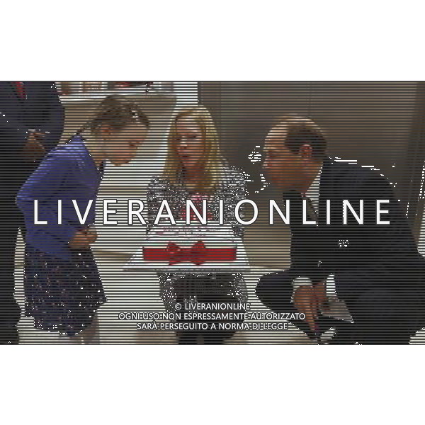 Britain\'s Prince Edward blows out the candles with Iris Filbee, 7, as Hannah-Polly Williams of London\'s Air Ambulance holds the birthday cake at the Royal Hospital in east London March 10, 2014. Prince Edward celebrated his 50th birthday on Monday by visiting the headquarters of London\'s Air Ambulance. Iris was treated by doctors and paramedics from the London Air Ambulance after an accident. ©PHOTOSHOT/AGENZIA ALDO LIVERANI SAS - ITALY ONLY - REALI INGLESI: Il principe Edward esua moglie Sophie, contessa di Wessex presso il Royal Hospital nella zona est di Londra