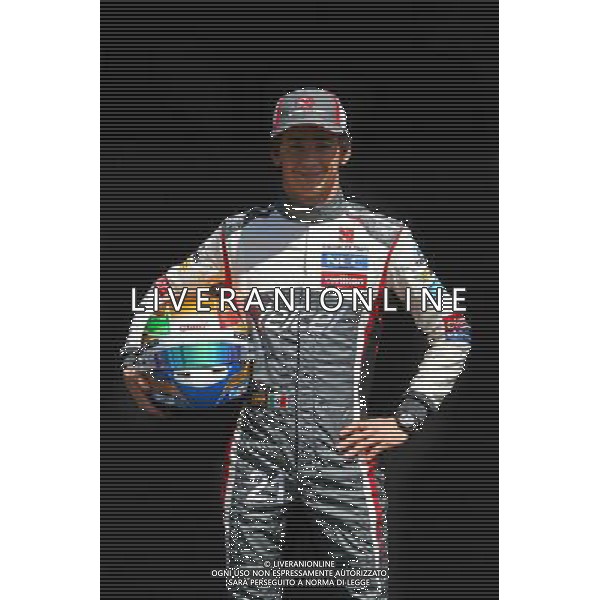 Esteban Gutierrez (MEX) Sauber. 13.03.2014. Formula 1 World Championship, Rd 1, Australian Grand Prix, Albert Park, Melbourne, Australia, Preparation Day. - www.xpbimages.com, EMail: requests@xpbimages.com - copy of publication required for printed pictures. Every used picture is fee-liable. © Copyright: Moy / XPB Images AG ALDO LIVERANI SAS ONLY ITALY