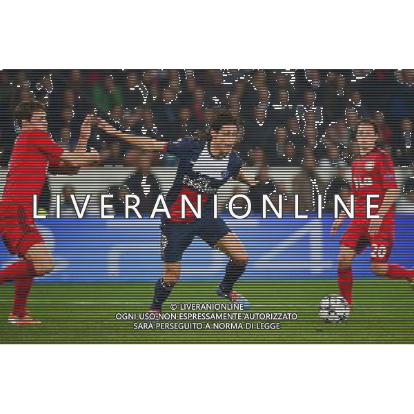 Edinson CAVANI / Philipp WOLLSCHEID - 12.03.2014 - Paris Saint Germain / Bayer Leverkusen - 1/8Finale Champions League Photo : Dave Winter / Icon Sport AG ALDO LIVERANI SAS ONLY ITALY