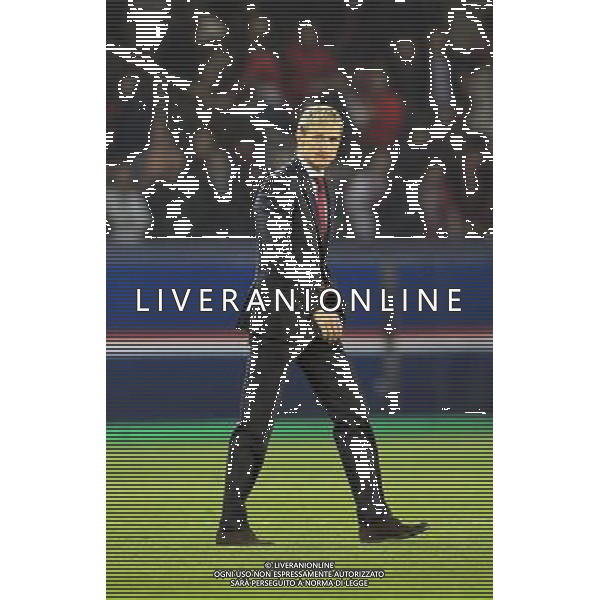 12.03.2014, Parc des Princes, Paris, FRA, UEFA CL, Paris Saint Germain vs Bayer 04 Leverkusen, Achtelfinale, Rueckspiel, im Bild Trainer Sami Hyypiae (Bayer 04 Leverkusen) enttaeuscht nach dem Abpfiff auf dem Spielfeld, niedergeschlagen, traurig, Emotion // during the UEFA Champions League Round of 16, 2nd Leg match between Paris Saint Germain and Bayer 04 Leverkusen at the Parc des Princes in Paris, France on 2014/03/12. EXPA Pictures © 2014, PhotoCredit: EXPA/ Eibner-Pressefoto/ Schueler *****ATTENTION - OUT of GER***** ©photoshot/AGENZIA ALDO LIVERANI SAS - ITALY ONLY - Paris Saint Germain vs Bayer Leverkusen 04 UEFA Champions League Ottavi di 16, a Parigi, Francia 12 marzo 2014