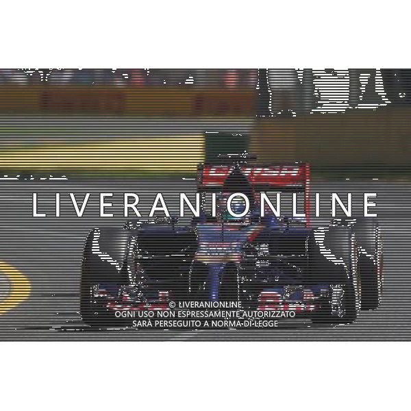 Jean-Eric Vergne (FRA) Scuderia Toro Rosso STR9. 14.03.2014. Formula 1 World Championship, Rd 1, Australian Grand Prix, Albert Park, Melbourne, Australia, Practice Day. - www.xpbimages.com, EMail: requests@xpbimages.com - copy of publication required for printed pictures. Every used picture is fee-liable. © Copyright: Photo4 / XPB Images /Ag. Aldo Liverani s.a.s.-Only Italy-Editorial Use Only