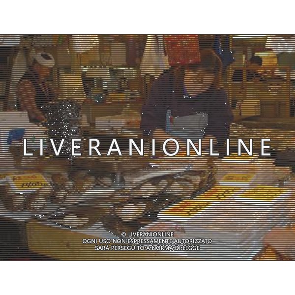 Tokio (Jappone) 2003/04 nella foto Mercato del pesce ph marco luzzani/ag aldo liverani s.a.s.