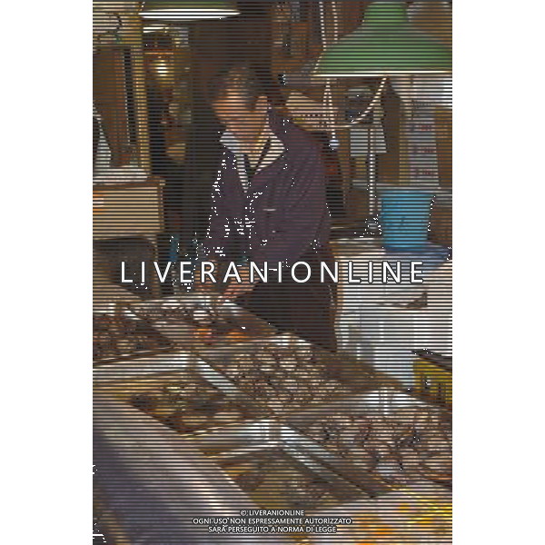 Tokio (Jappone) 2003/04 nella foto Mercato del pesce ph marco luzzani/ag aldo liverani s.a.s.