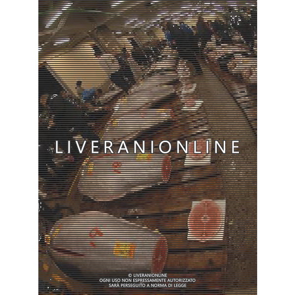 Tokio (Jappone) 2003/04 nella foto Mercato del pesce ph marco luzzani/ag aldo liverani s.a.s.