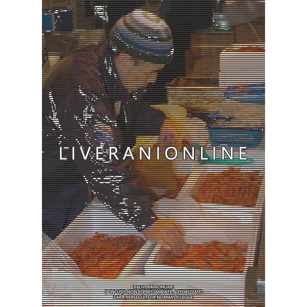 Tokio (Jappone) 2003/04 nella foto Mercato del pesce ph marco luzzani/ag aldo liverani s.a.s.