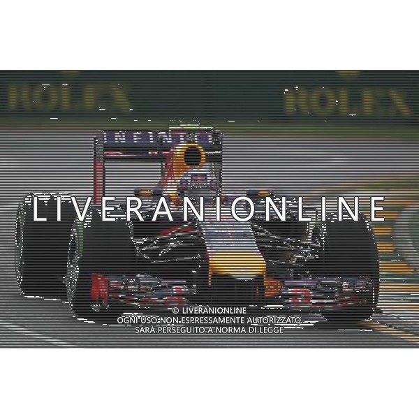 Daniel Ricciardo (AUS) Red Bull Racing RB10. 15.03.2014. Formula 1 World Championship, Rd 1, Australian Grand Prix, Albert Park, Melbourne, Australia, Qualifying Day. - www.xpbimages.com, EMail: requests@xpbimages.com - copy of publication required for printed pictures. Every used picture is fee-liable. © Copyright: Moy / XPB Images AG ALDO LIVERANI SAS ONLY ITALY