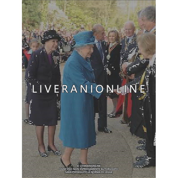  HRH the Queen and the Duke of Edinburgh visit the Royal Holloway University, on Friday March 14, 2014. ©photoshot/AGENZIA ALDO LIVERANI SAS - ITALY ONLY - REALI INGLESI: la Regina Elisabetta II, in visita alla Royal Holloway, University di Londra