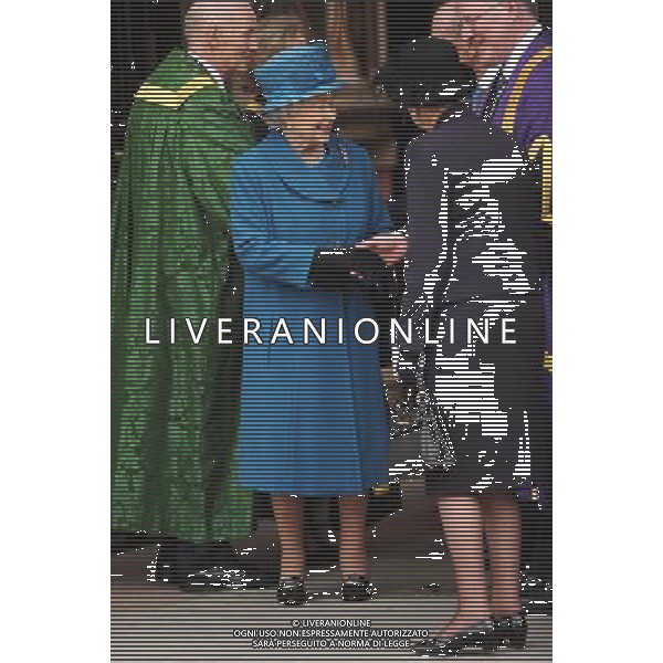  HRH the Queen and the Duke of Edinburgh visit the Royal Holloway University, on Friday March 14, 2014. ©photoshot/AGENZIA ALDO LIVERANI SAS - ITALY ONLY - REALI INGLESI: la Regina Elisabetta II, in visita alla Royal Holloway, University di Londra