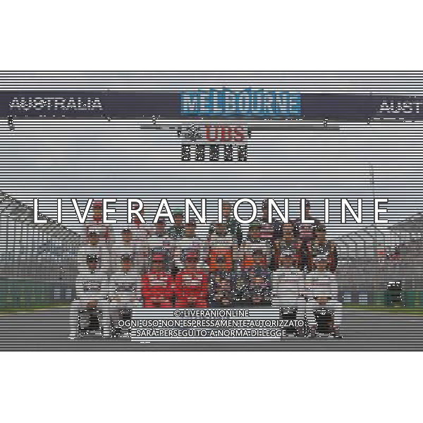 The drivers start of season group photograph. 16.03.2014. Formula 1 World Championship, Rd 1, Australian Grand Prix, Albert Park, Melbourne, Australia, Race Day. - www.xpbimages.com, EMail: requests@xpbimages.com - copy of publication required for printed pictures. Every used picture is fee-liable. © Copyright: Moy / XPB Images AG ALDO LIVERANI SAS ONLY ITALY