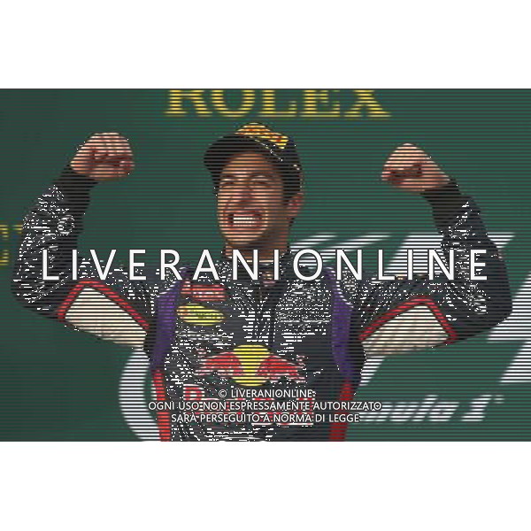 2nd place Daniel Ricciardo (AUS) Red Bull Racing. 16.03.2014. Formula 1 World Championship, Rd 1, Australian Grand Prix, Albert Park, Melbourne, Australia, Race Day. - www.xpbimages.com, EMail: requests@xpbimages.com - copy of publication required for printed pictures. Every used picture is fee-liable. © Copyright: Batchelor / XPB Images AG ALDO LIVERANI SAS ONLY ITALY