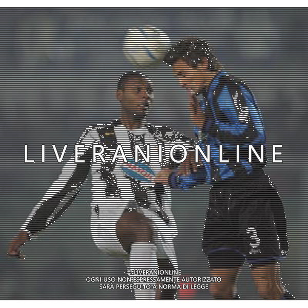 Bergamo 19 novembre 2004 Atalanta - Juventus Tim Cup ottavi di finale nella foto: Zalayeta Marcelo e Gonnella Natale foto andry / ag. aldo liverani