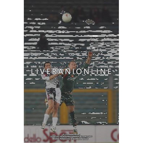 Roma 19/11/2004 andata di Coppa Italia Roma-Siena 1-2 nella foto: Matteo gianello e Antonio Cassano foto Ag.Aldo Liverani 