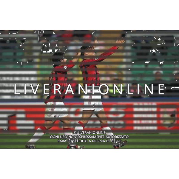 Palermo - milan coppa italia tim cup 20/11/2004 nella foto esultanza di hernan crespo con gattuso foto terruso/agenzia aldo liverani